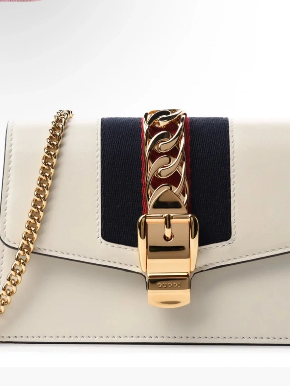 GUCCI Calfskin Mini Sylvie Chain
Shoulder Bag Dust Bag/COA New Condition - Picture 2 of 11